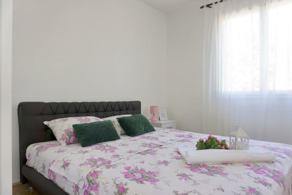 Nina Apartment Trebinje Luaran gambar